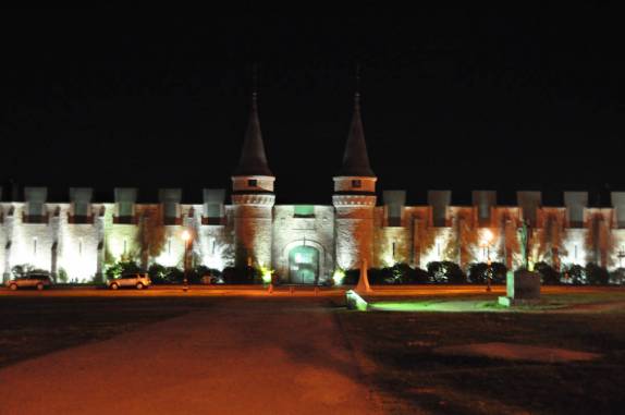 O muro que cerca o centro histórico de Quebec, no Canadá